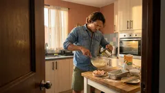 El secreto del budín 4x4: la regla más simple para un bizcocho húmedo y esponjoso